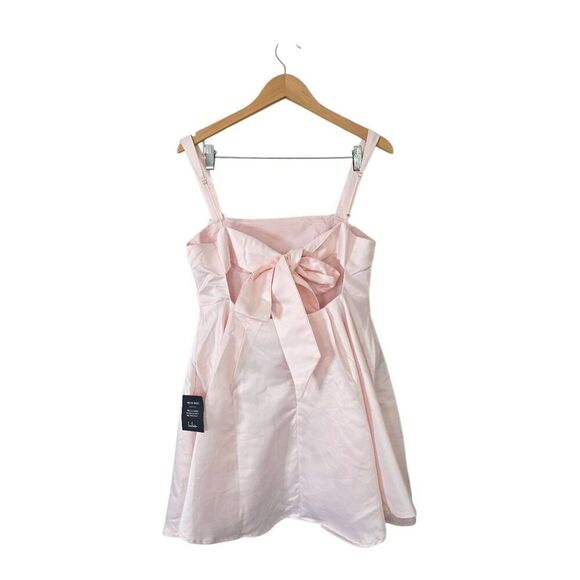 Lulus Flawlessly Flirty Blush Pink Satin Tie-Back Skater Mini Dress Size Large - Picture 4 of 7